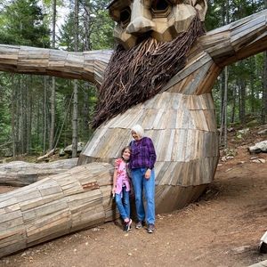 Meet your Posher, Paula